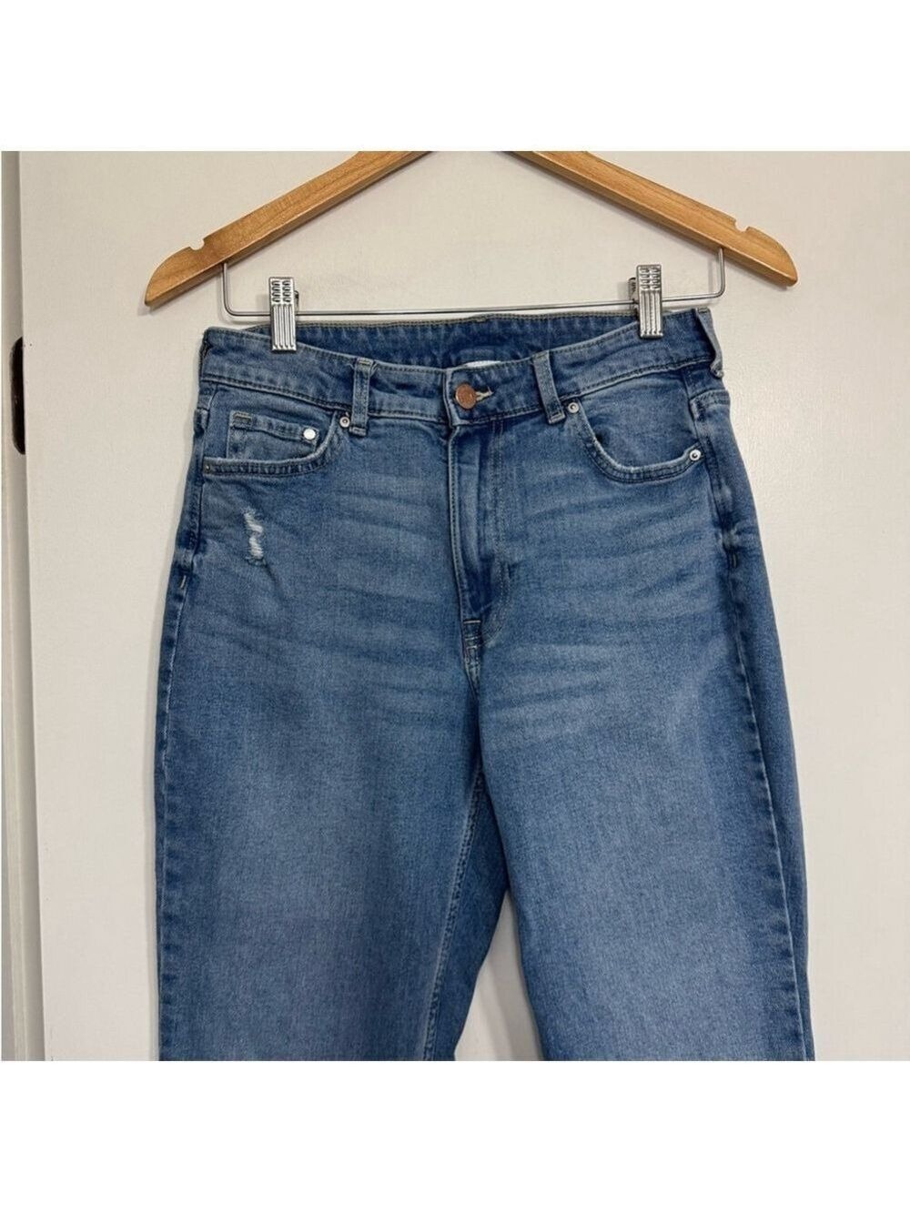 H&M Curvy Fit Bootcut High Rise Jeans Size 4 Denim Blue - Picture 5 of 13
